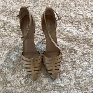 Women’s Beige Heels
